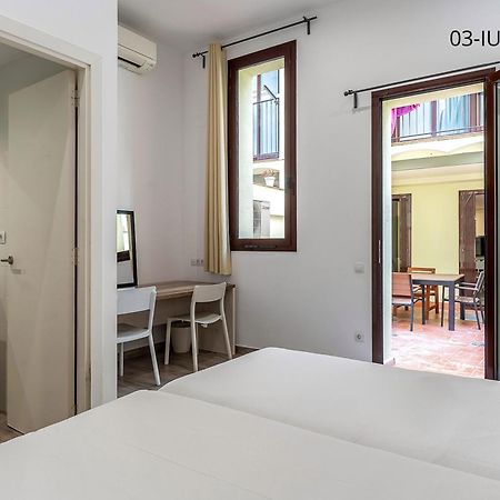 Ab Margarit Apartments Барселона Экстерьер фото