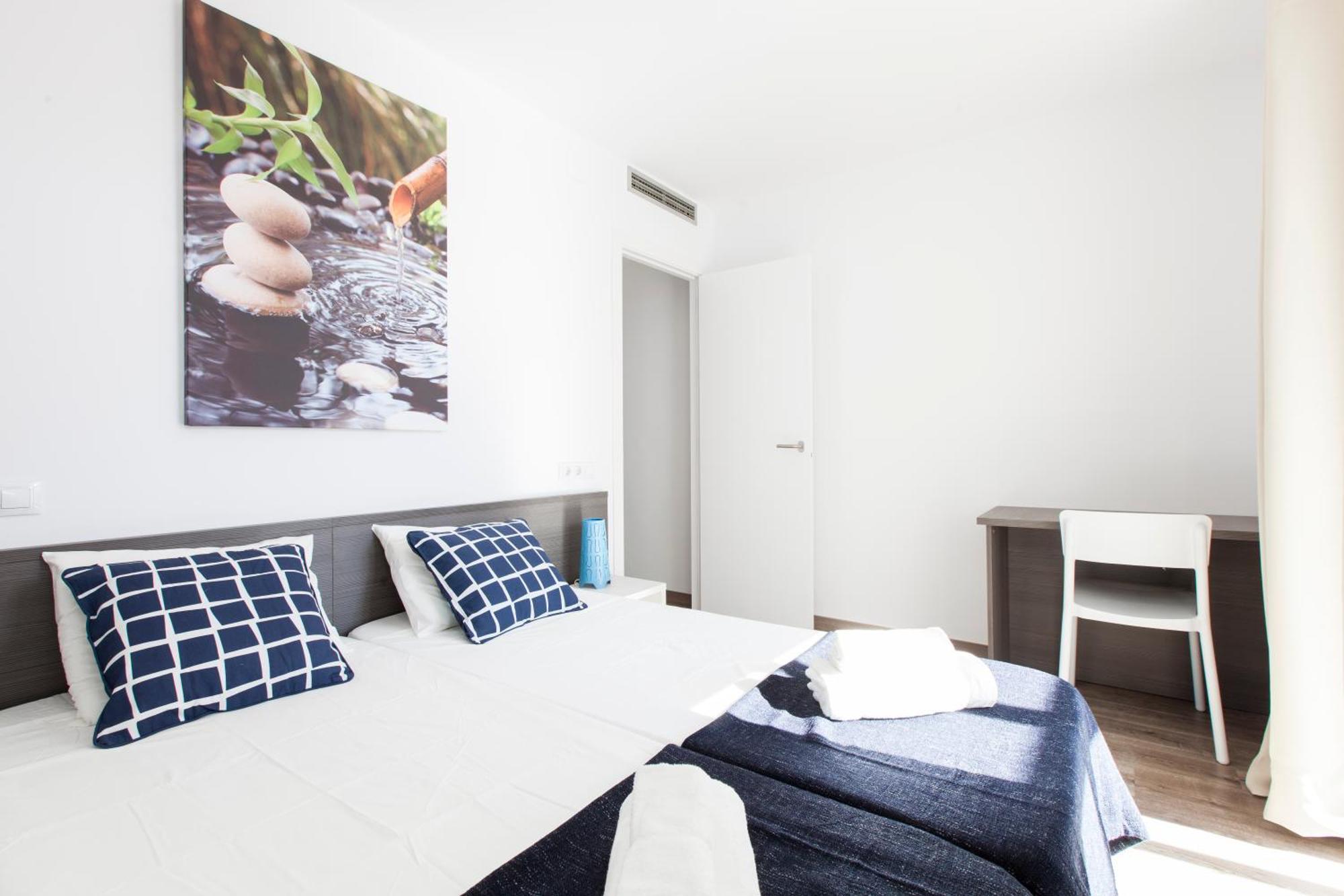Ab Margarit Apartments Барселона Экстерьер фото