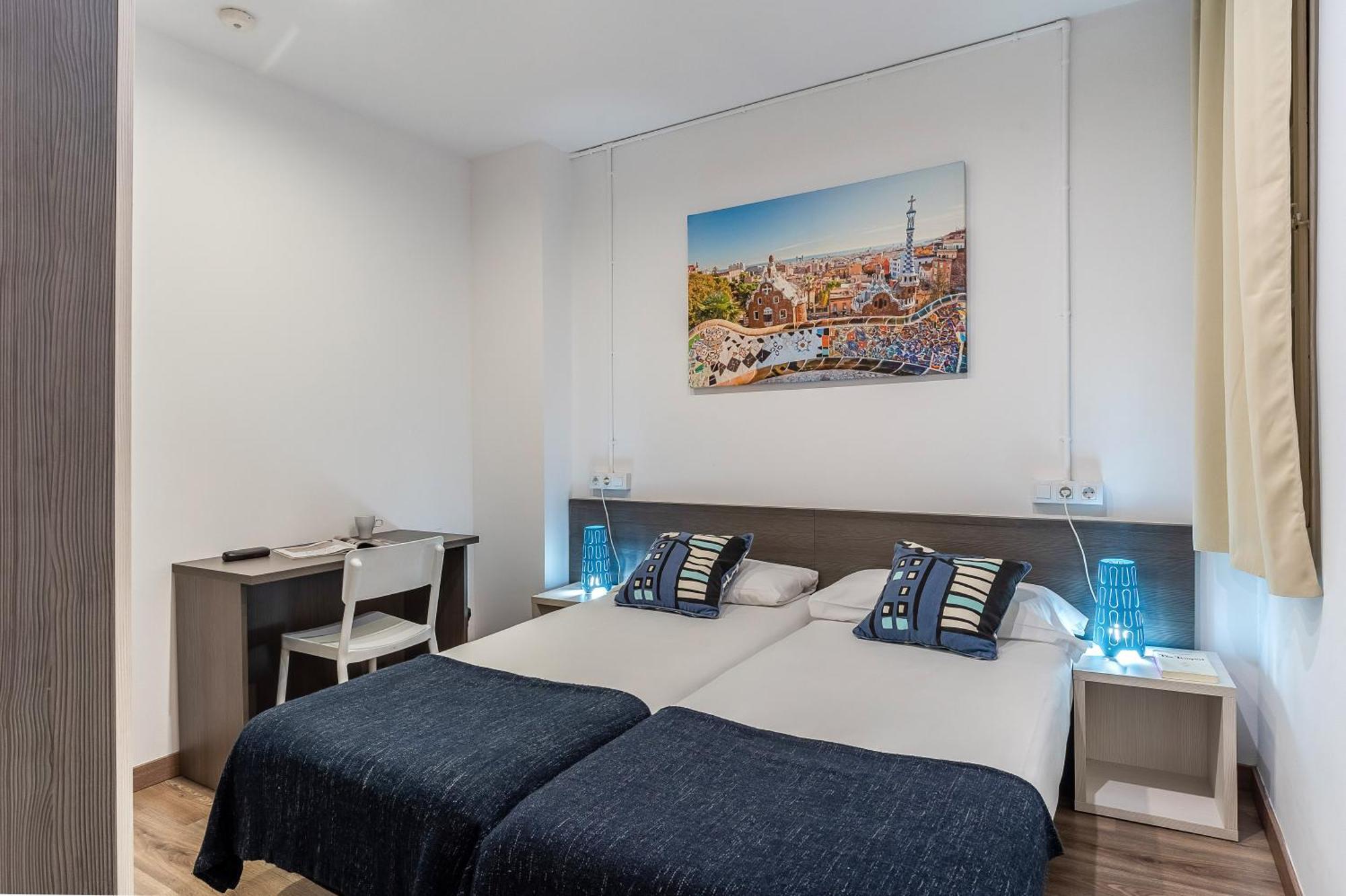Ab Margarit Apartments Барселона Экстерьер фото