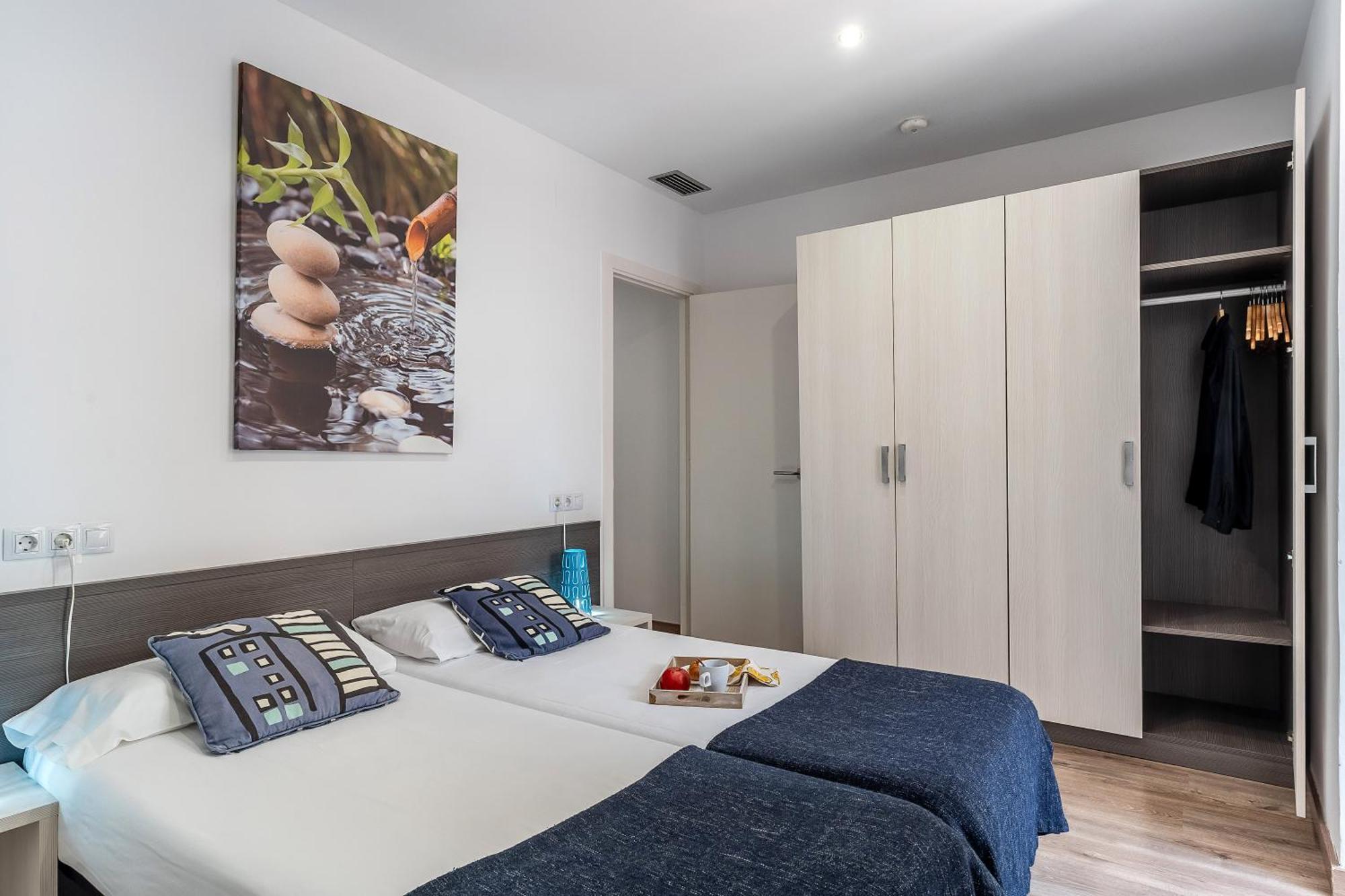 Ab Margarit Apartments Барселона Экстерьер фото